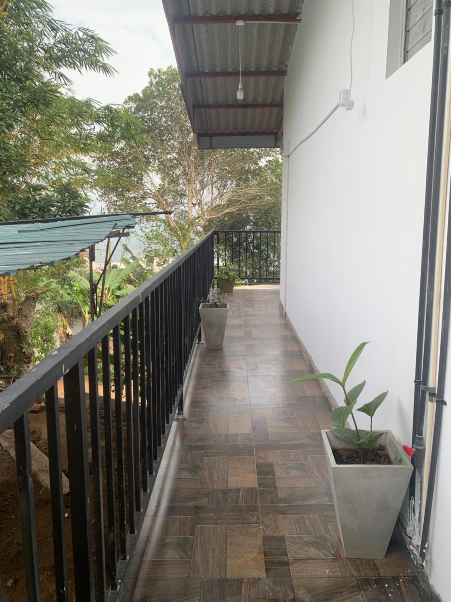 Broad View Apartman Ella Kültér fotó